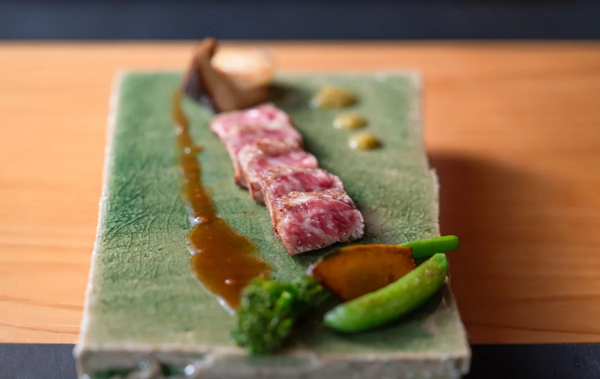 日本料理「日向海」の牛肉料理